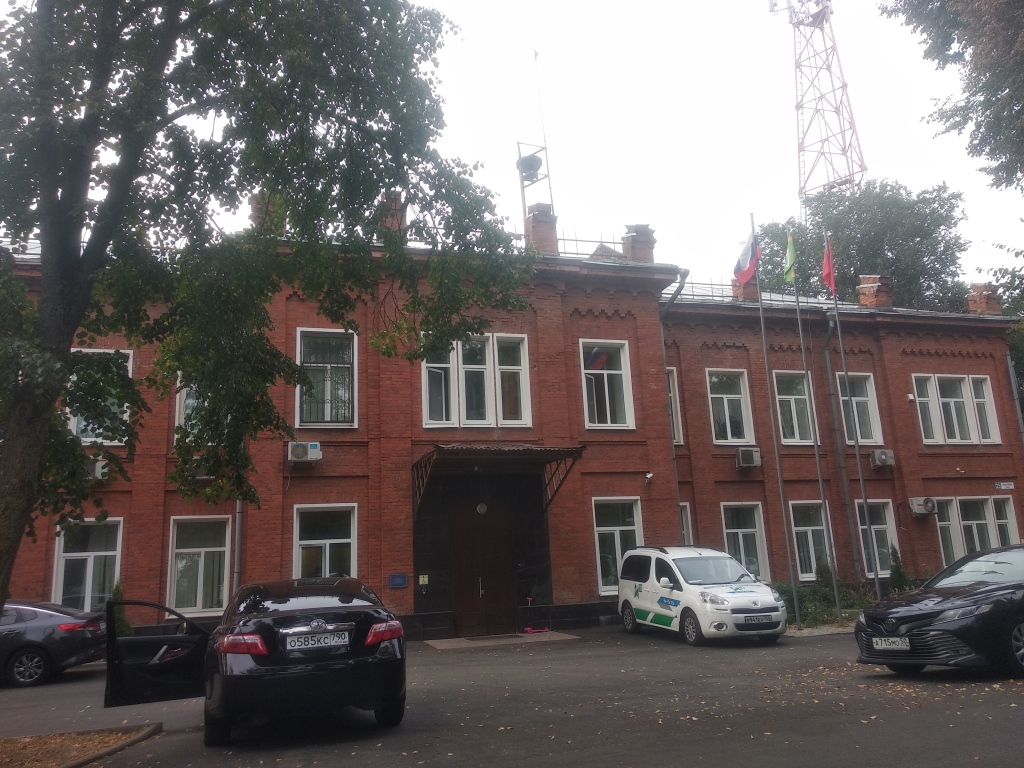 Приём жителей сгоревшего дома в Красноармейске первым заместителем главы администрации Морозовым А.В.