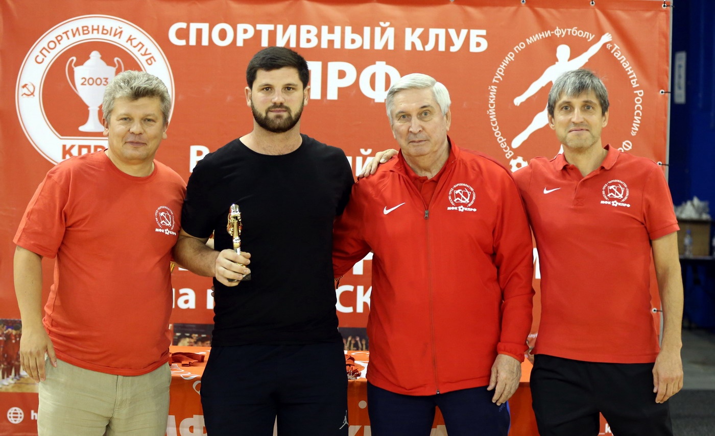 «Чем больше молодёжи придёт в спорт, тем меньше её останется на улице»