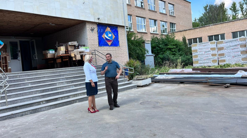 С рабочим визитом в Звёздном городке