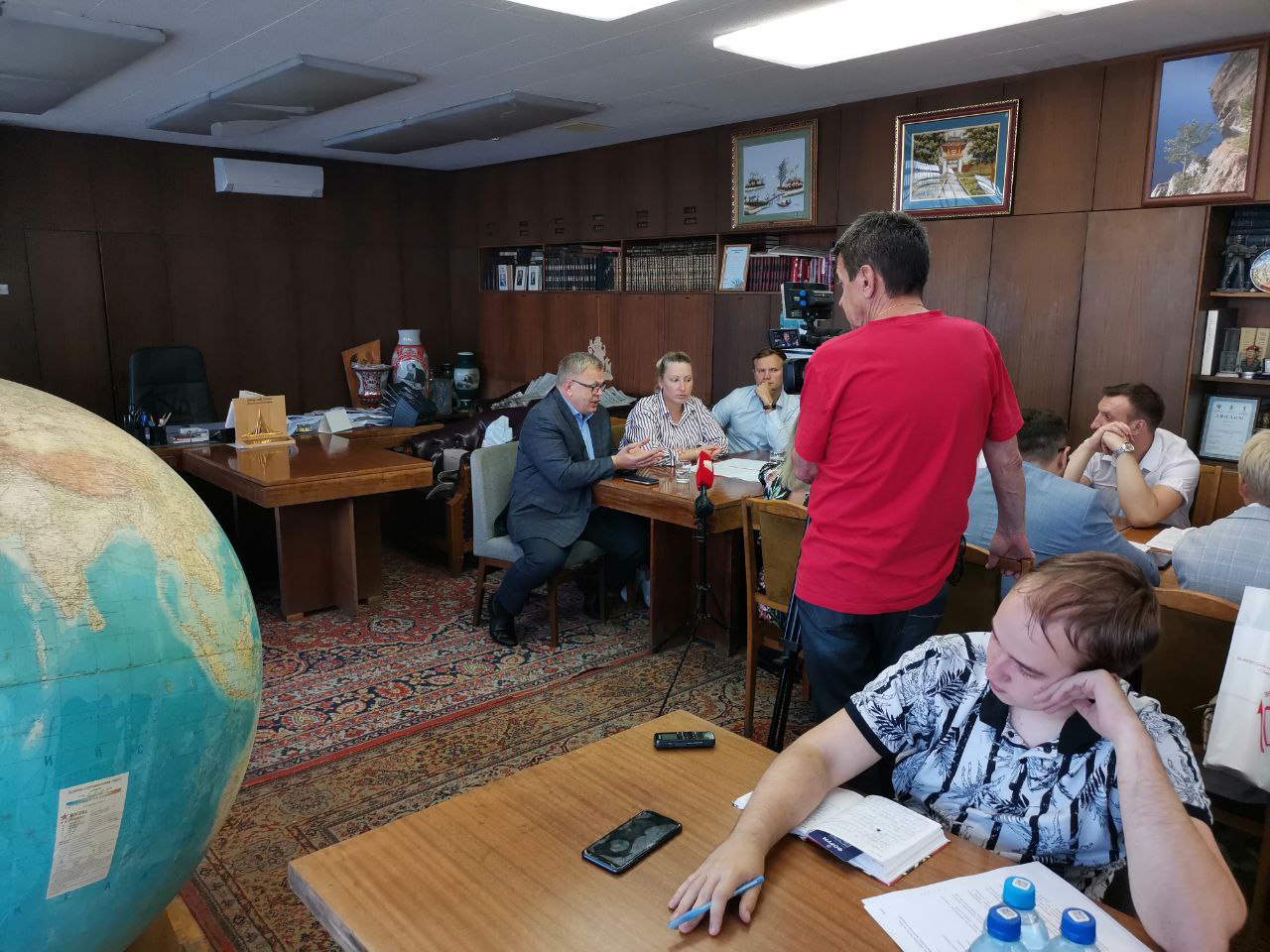 Заместитель Председателя Московской областной Думы, руководитель фракции КПРФ Александр Наумов принял участие в круглом столе «Российская система образования: проблемы и задачи»