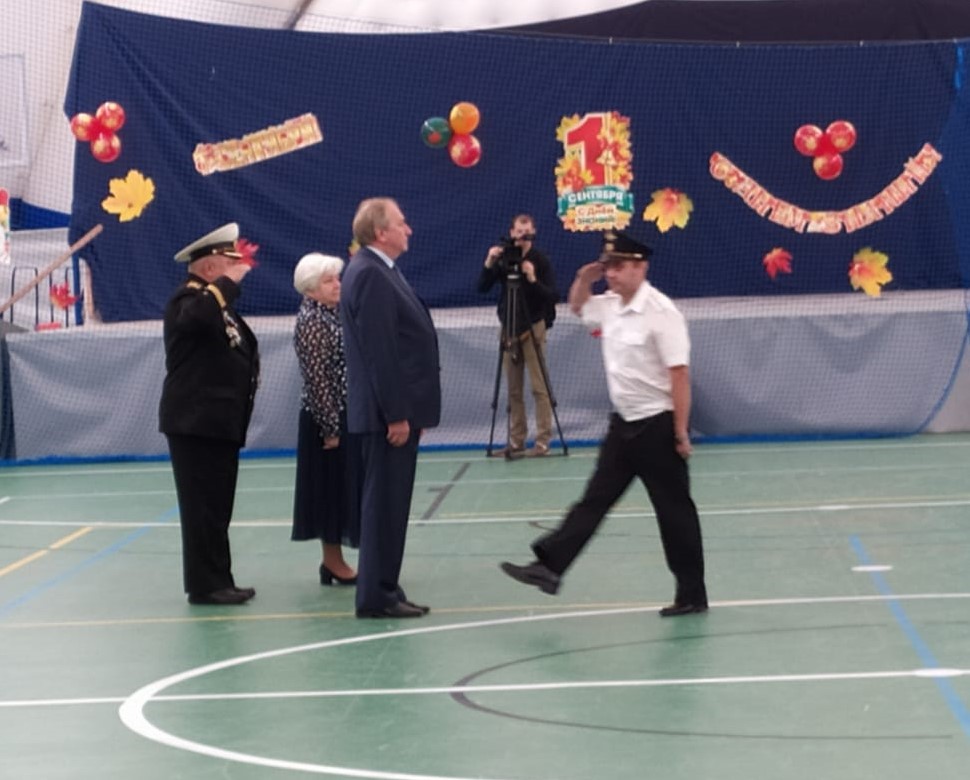 Линейка в кадетской школе в Пушкино