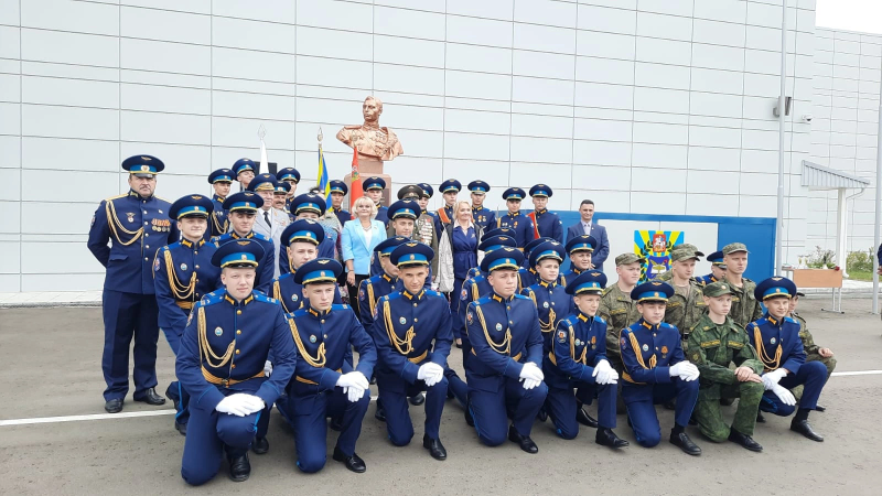 День знаний у кадетов