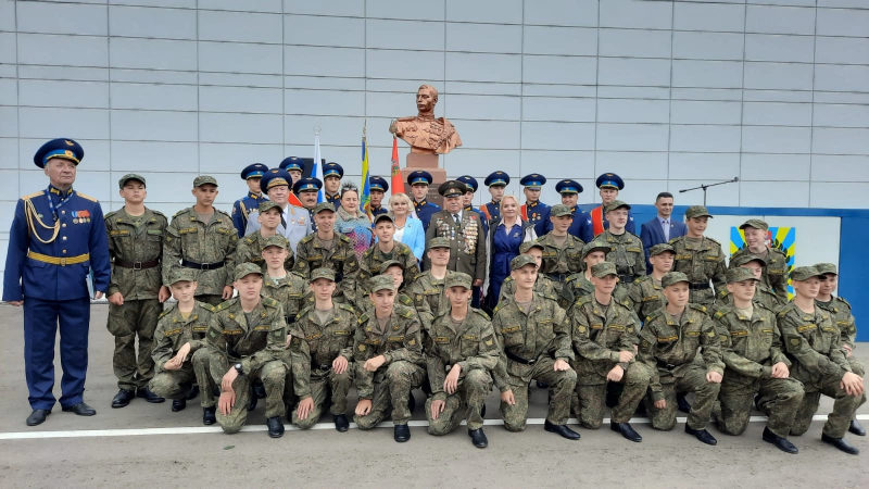 День знаний у кадетов