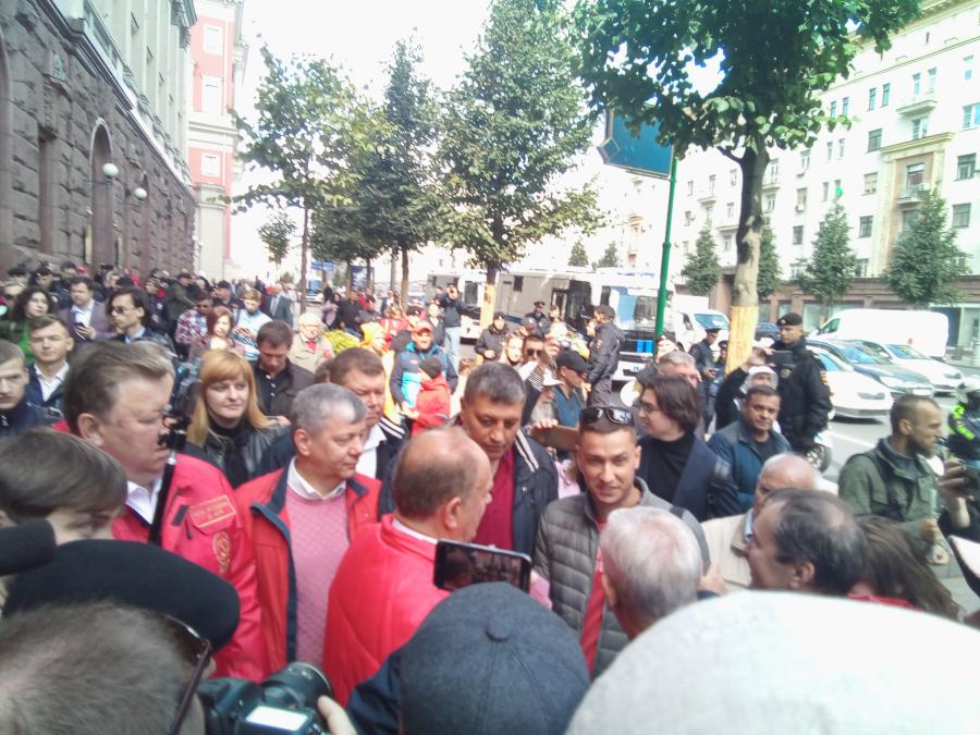 Г.А. Зюганов: Помощь и поддержка против полицейского произвола