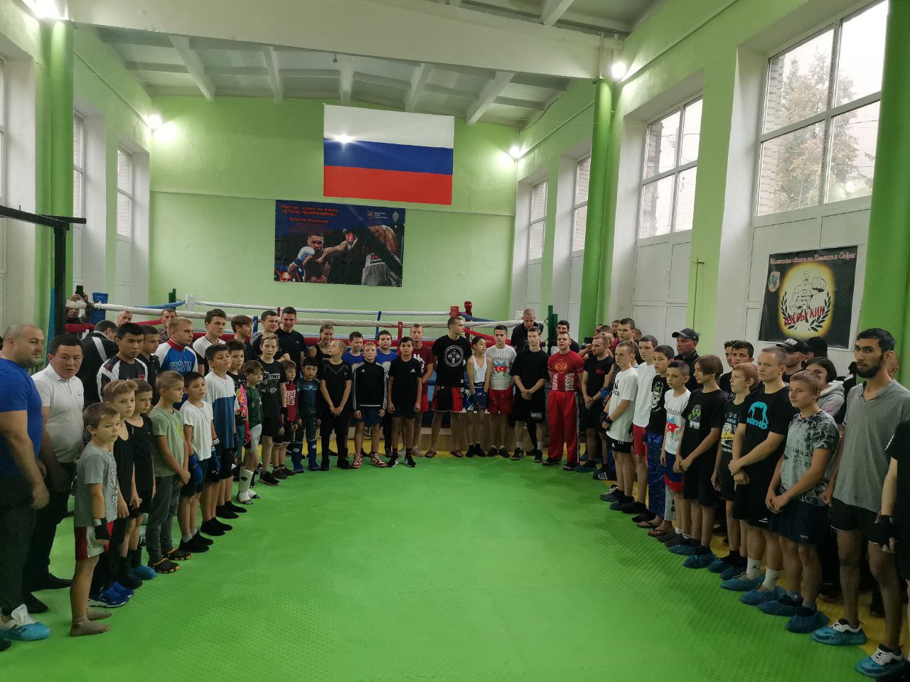 При поддержке руководителя фракции КПРФ в Мособлдуме Александра Наумова прошел спортивный турнир в Озерах