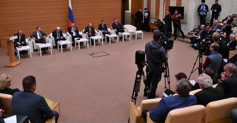 Министр экономического развития М.Г. Решетников встретился с депутатской фракцией КПРФ в Госдуме