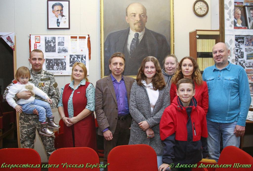 В Королёвском отделении КПРФ рассказали о проблеме бездомных животных на «Уроке доброты»!