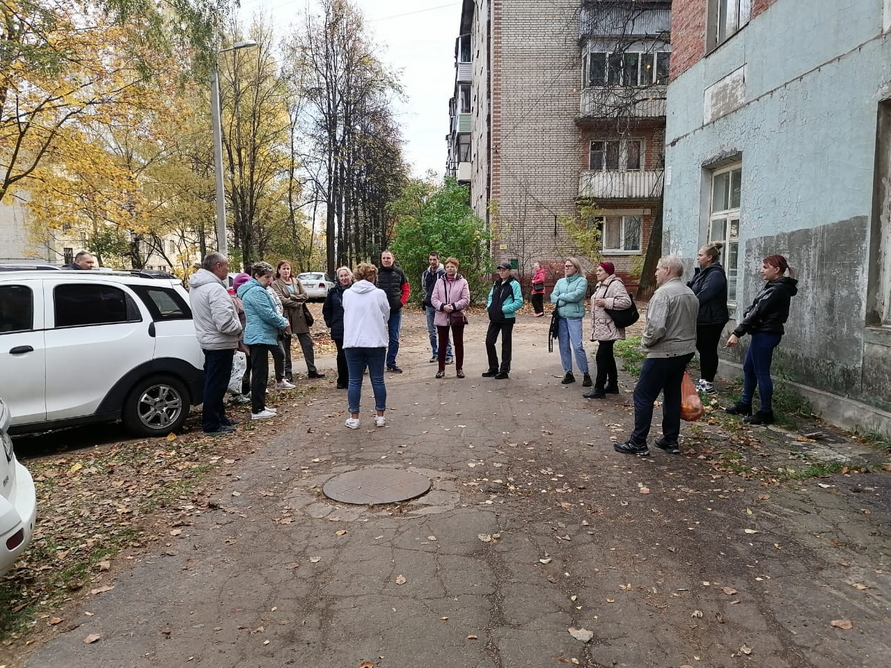 Встреча коммунистов с жителями в г. Красноармейске