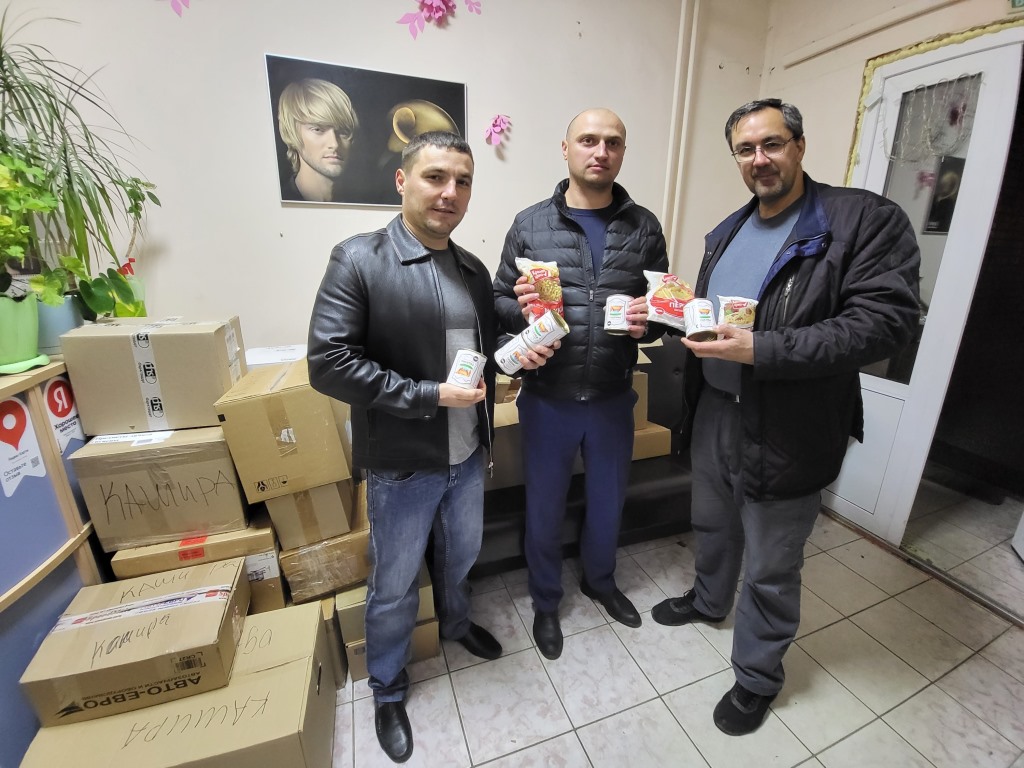 При поддержке руководителя фракции КПРФ в Мособлдуме Александра Наумова каширские коммунисты собрали помощь мобилизованным гражданам