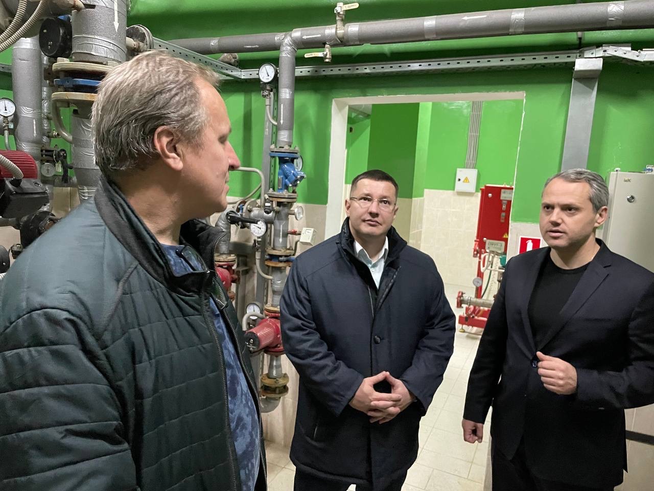 Депутат Мособлдумы Марк Черемисов посетил ФОК «ДЕЛЬФИН» в Ногинске