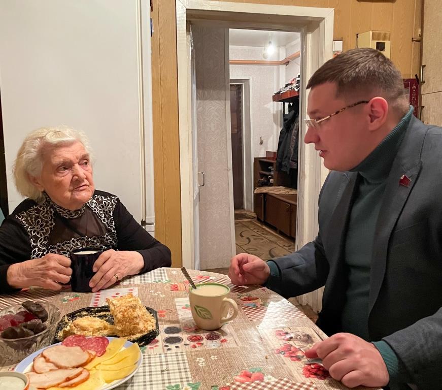 Марк Черемисов: Елизавета Александровна, с Днем Рождения!