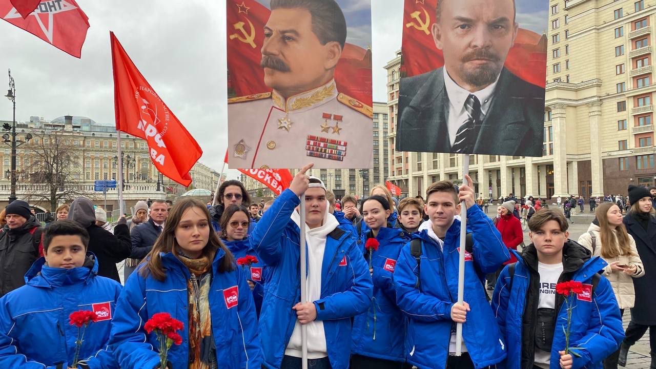 Балашихинские комсомольцы. Два мероприятия в честь Дня Комсомола