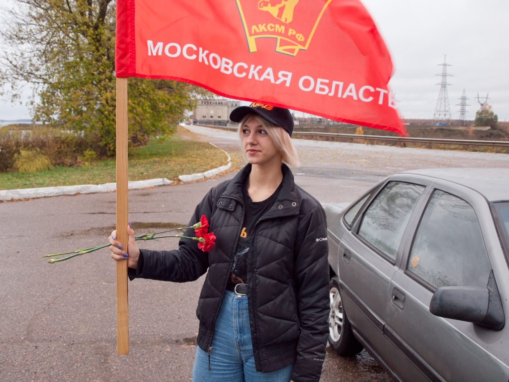 Смена смене идёт!