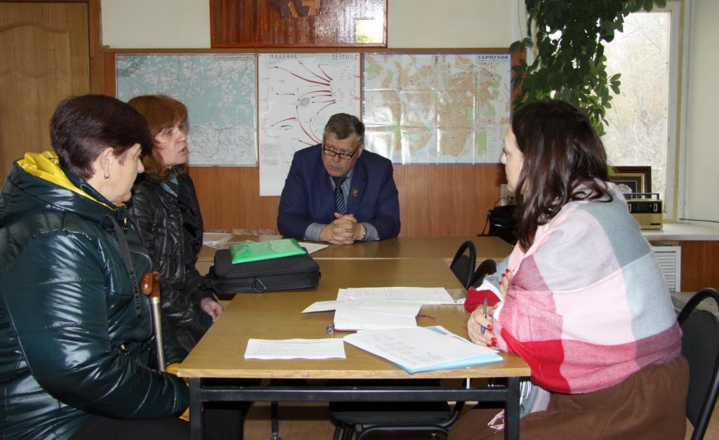 Олег Емельянов провёл приём граждан в городском округе Серпухов