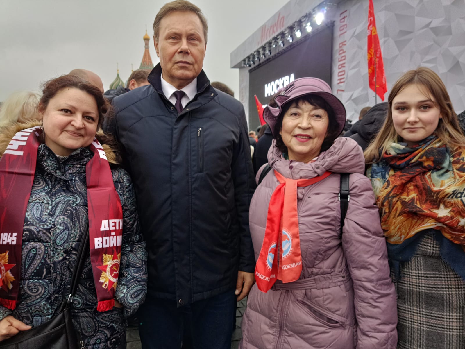 Коммунисты Балашихи отметили 105-ю годовщину Великого Октября