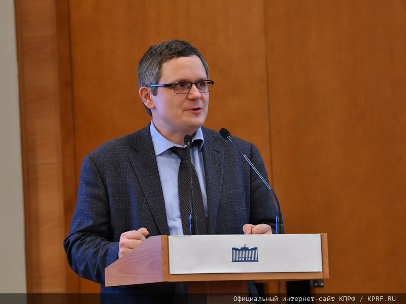 Г.А. Зюганов на Круглом столе в Госдуме: «Ответы придется искать на выборах»