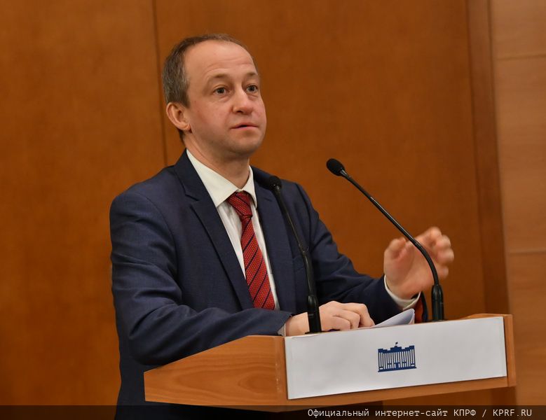 Г.А. Зюганов на Круглом столе в Госдуме: «Ответы придется искать на выборах»