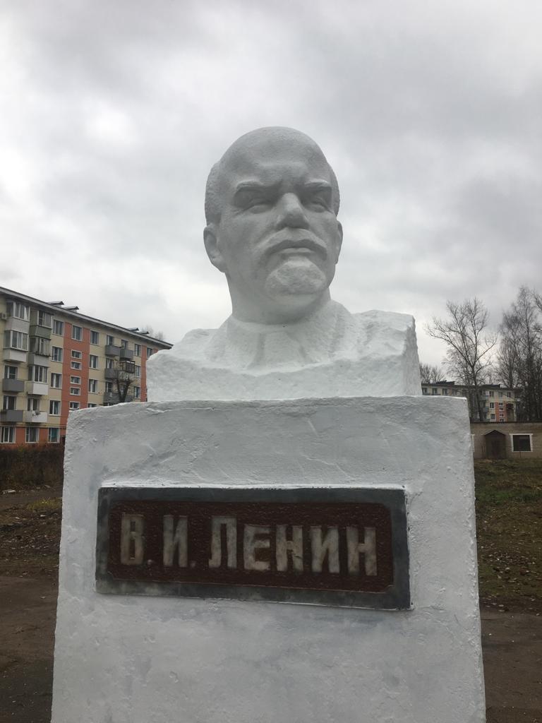 Клинские коммунисты восстановили памятник Ленину