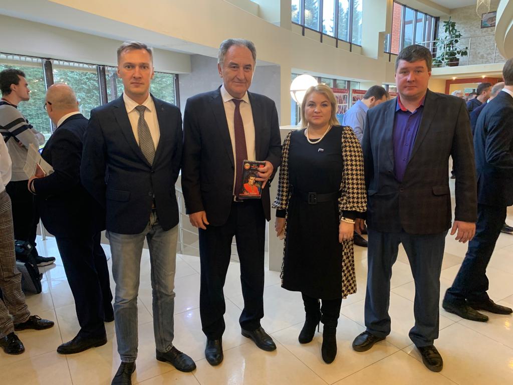 В подмосковных Снегирях состоялся V (ноябрьский) Пленум ЦК КПРФ