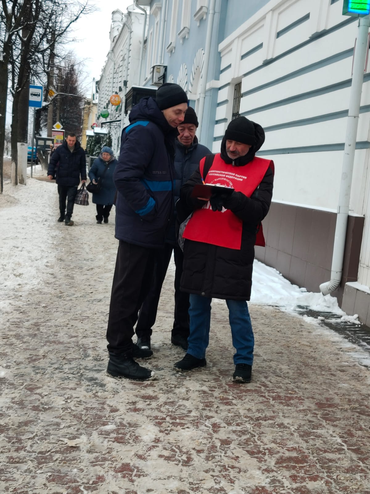 Сбор подписей в Ногинске продолжается