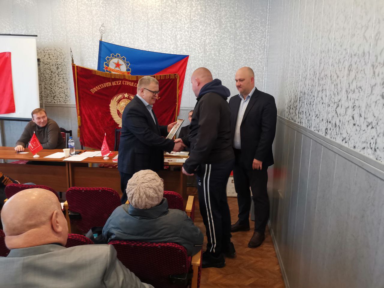 Руководитель фракции КПРФ в Мособлдуме Александр Наумов принял участие в отчётно-выборной конференции Коломенского ГК КПРФ