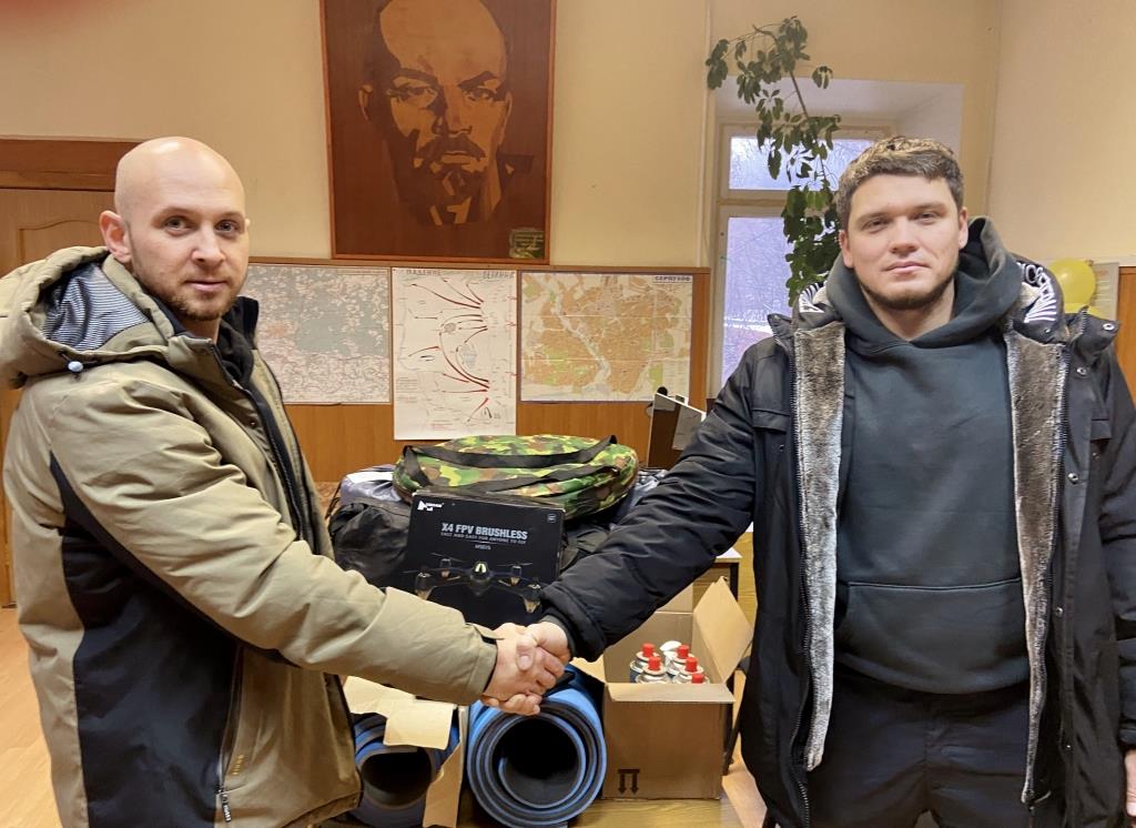 Сбор гуманитарной помощи продолжается