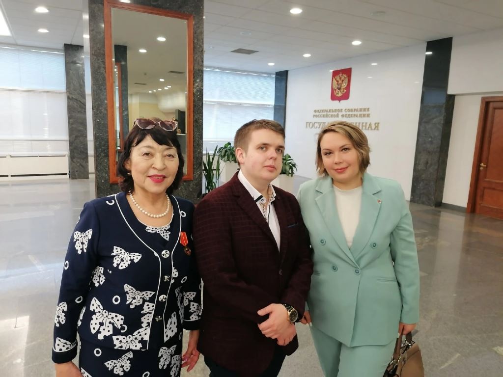 Балашихинские коммунисты приняли участие в парламентских слушаниях в Госдуме