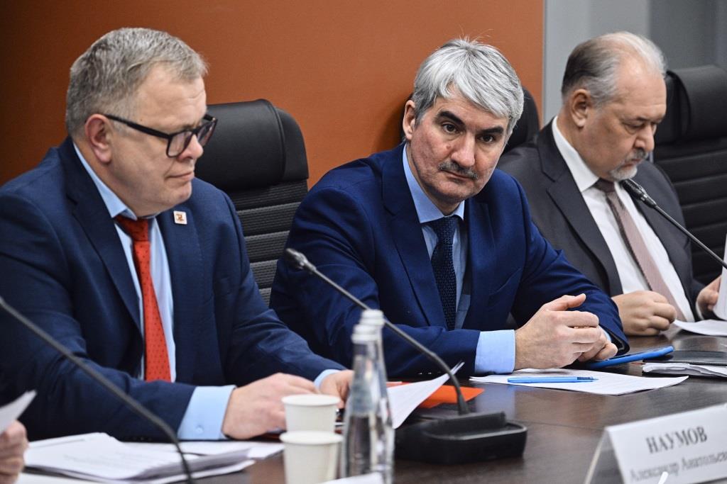 Одна из важнейших задач работы подмосковных коммунистов - развитие природоохранных территорий Московской области