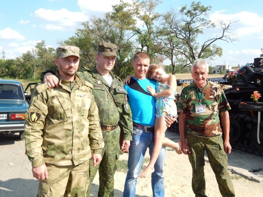 Служили два товарища