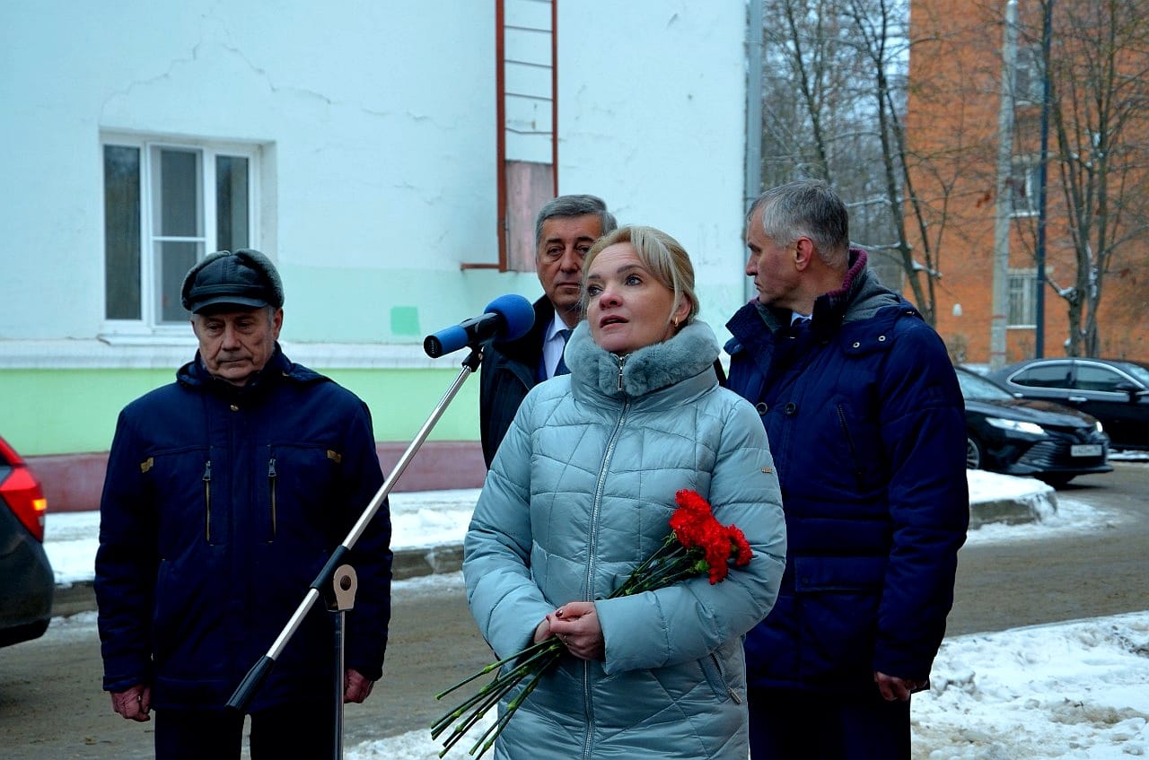 В наукограде Фрязино открыли мемориальную доску Панасу Ивану Михайловичу