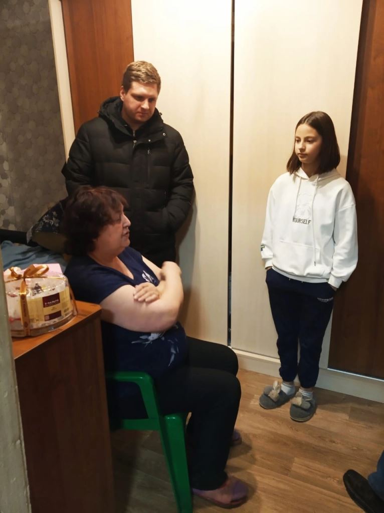 Депутат Дмитровского г.о. от КПРФ Денис Стародубов навестил семью мобилизованного земляка