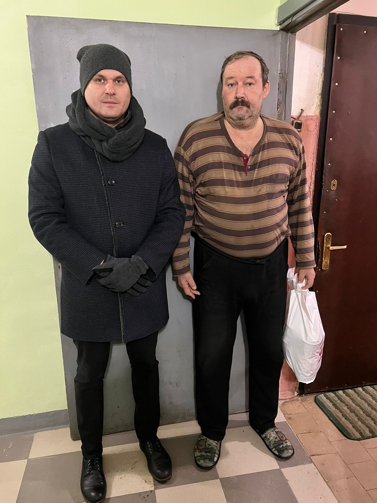 Жителей Балашихи с ограниченными возможностями посетили коммунисты