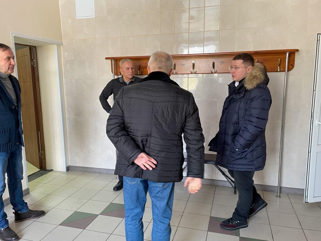 Депутат Мособлдумы Марк Черемисов посетил Ногинскую школу бокса