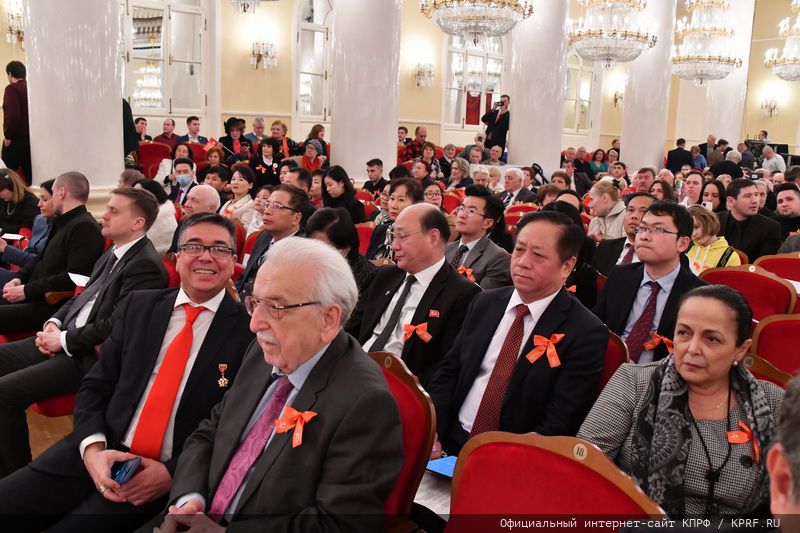 В Москве состоялся праздничный концерт, посвященный 100-летию СССР