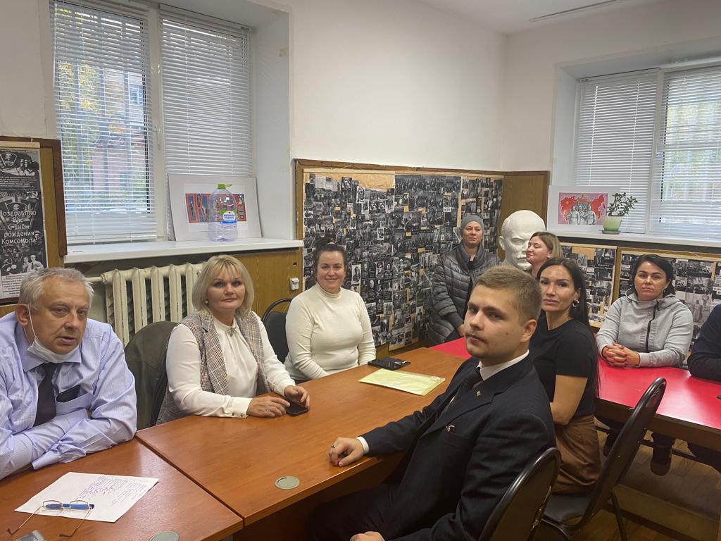 Коммунисты Лобни на страже здоровья граждан