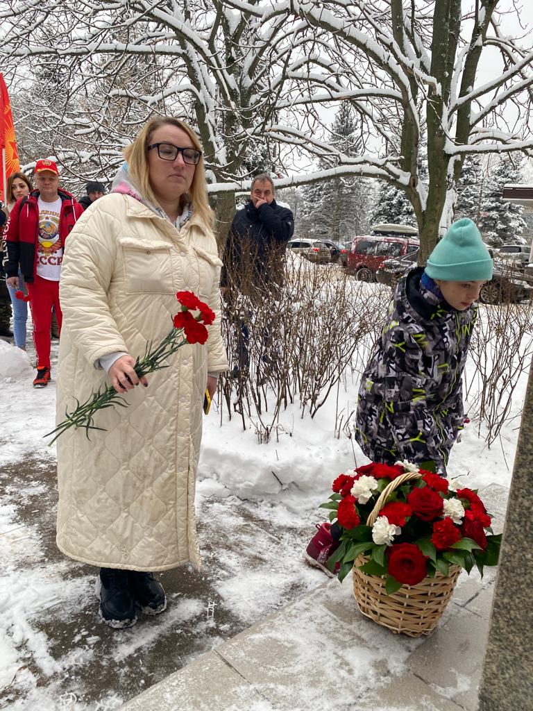 Автопробег, посвящённый 100-летию СССР прошёл в Королёве