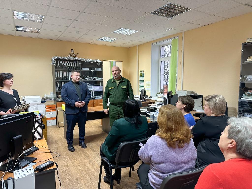 Марк Черемисов поздравил сотрудников «Мособллес» Богородского г.о. с наступающими новогодними праздниками