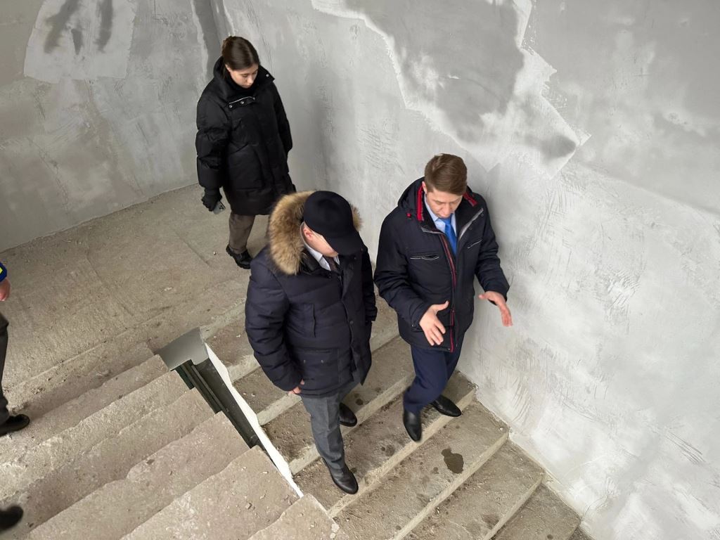 Депутат Мособлдумы Марк Черемисов посетил Ногинскую новую станцию скорой помощи