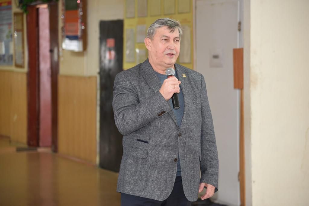 Заместитель Председателя Мособлдумы, второй секретарь МК КПРФ Константин Черемисов поздравил военнослужащих ВКС в г.о. Лотошино