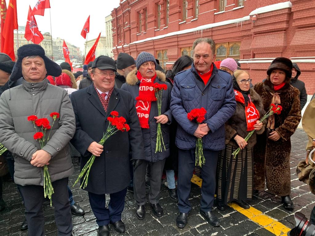 В Москве прошла торжественная акция, посвященная 143-й годовщине со Дня рождения И.В. Сталина