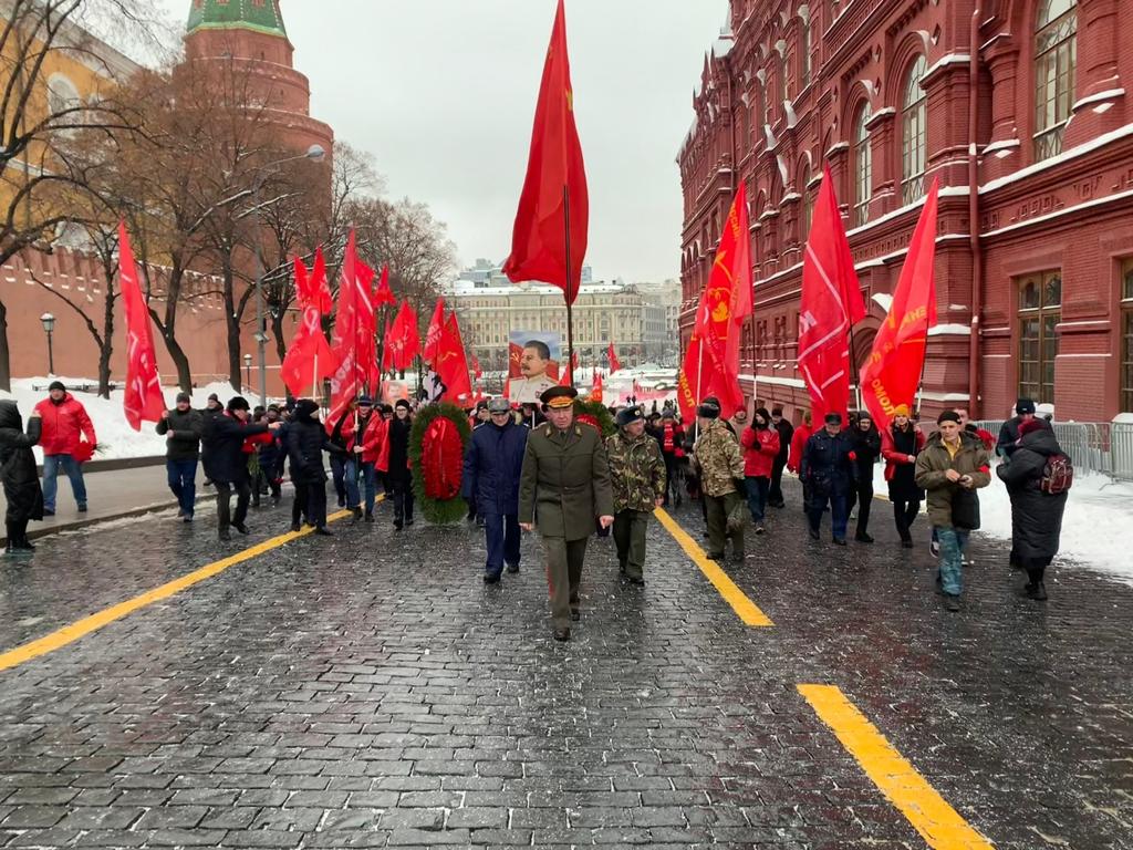 В Москве прошла торжественная акция, посвященная 143-й годовщине со Дня рождения И.В. Сталина