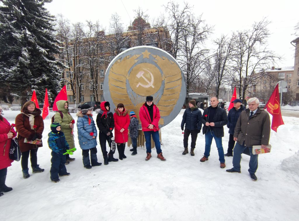 Жуковчане отметили 100-летие СССР