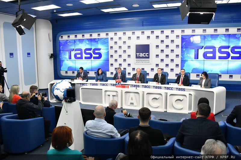 Г.А. Зюганов: КПРФ – продолжательница лучших традиций советской эпохи!