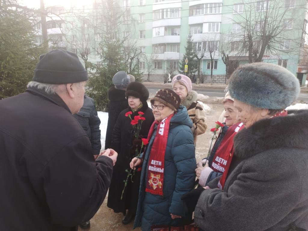 Клинские коммунисты почтили память вождя мирового пролетариата В.И. Ленина