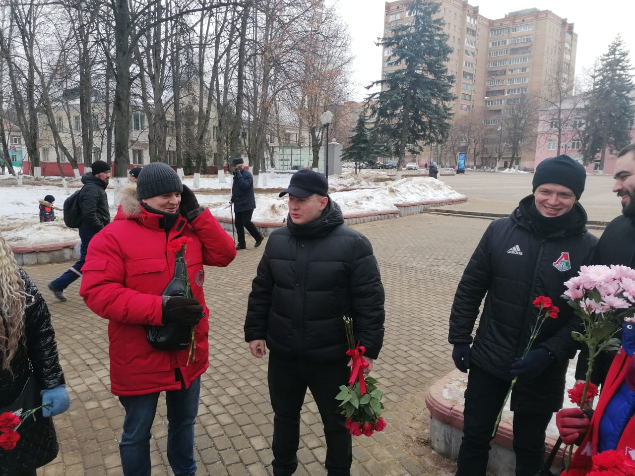 Коммунисты и комсомольцы Балашихи почтили память В.И.Ленина