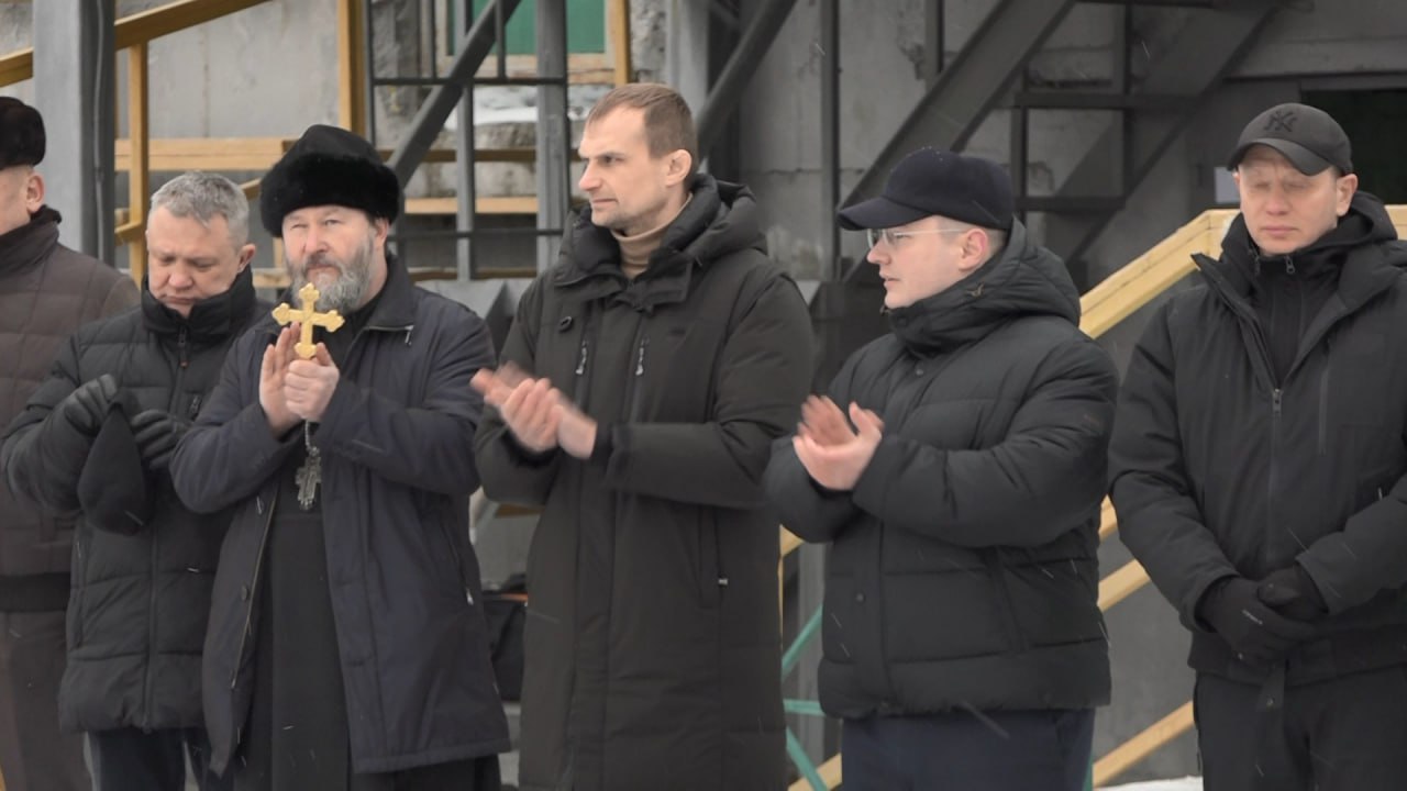 Депутат Мособлдумы Марк Черемисов открыл Турнир на призы Святейшего Патриарха Московского и всея Руси по русскому хоккею