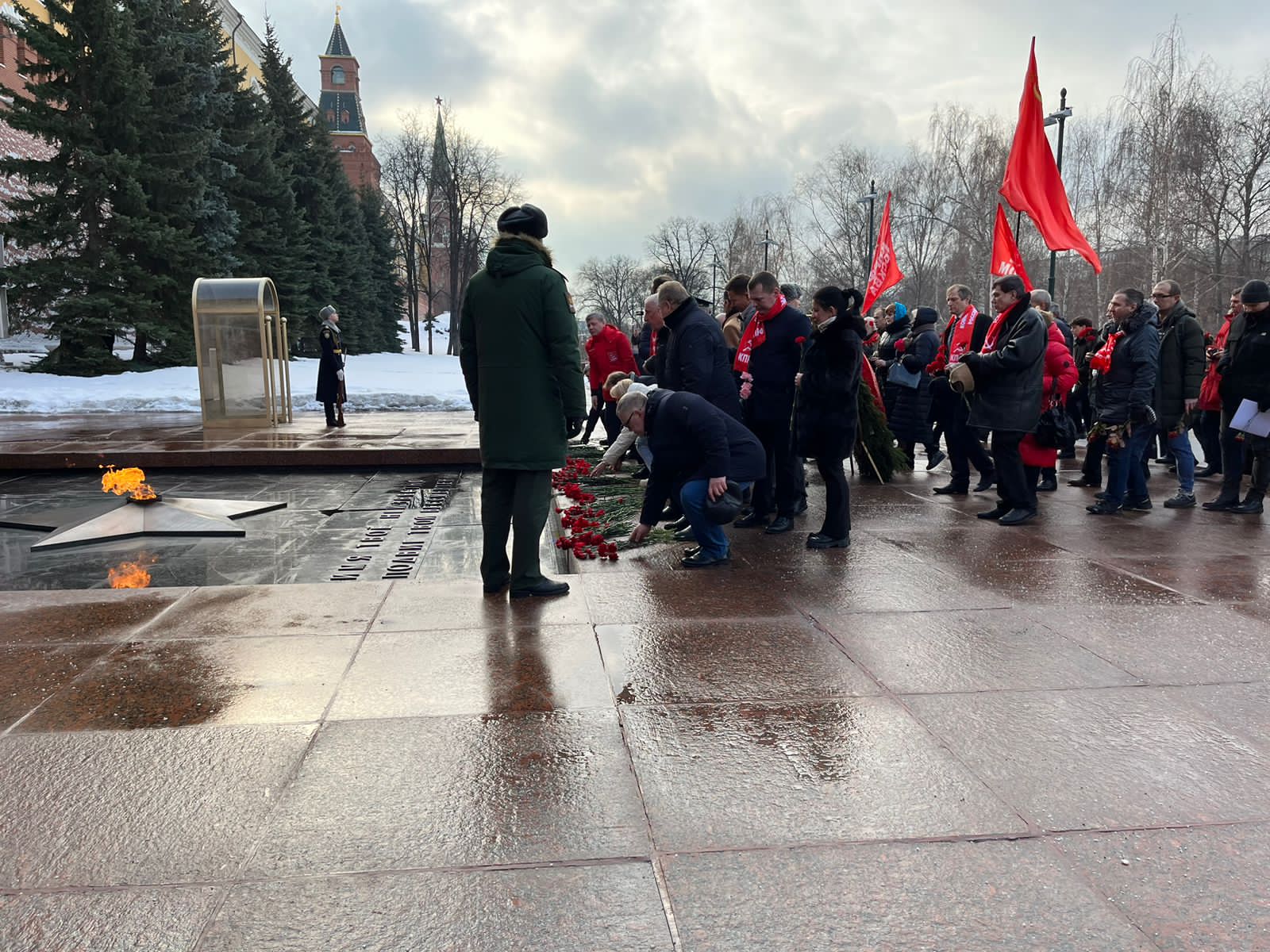 Под Красным Знаменем Сталинграда – к новым победам!