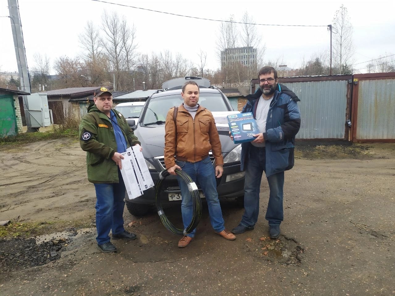 Фрязинские комсомольцы решают проблемы неосвещённых городских мест