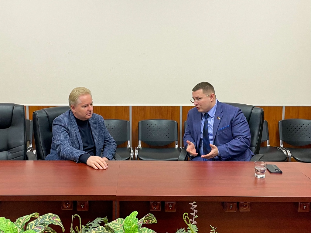 Депутат Мособлдумы Марк Черемисов с рабочим визитом посетил Ногинскую ЦРБ