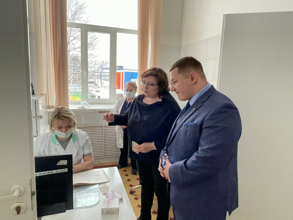 Депутат Мособлдумы Марк Черемисов с рабочим визитом посетил Ногинскую ЦРБ